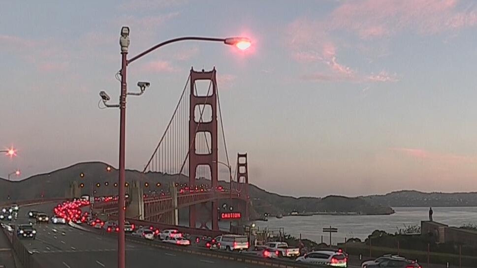 Northbound lanes on Golden Gate Bridge reopen following early morning crash — Tiburon Community news