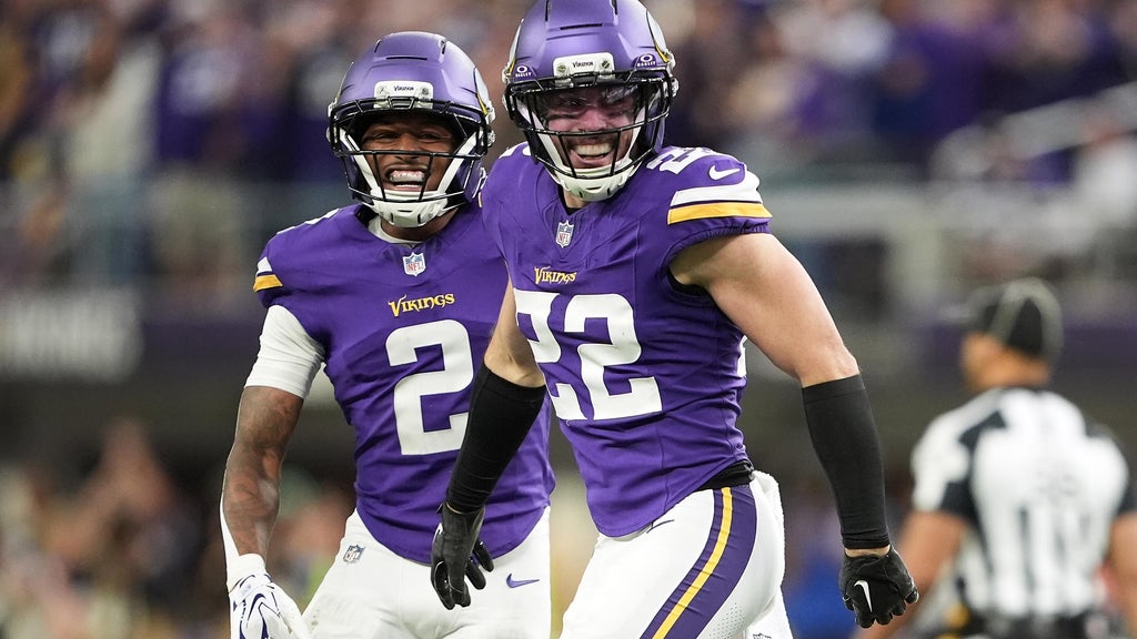 Vikings defense clamps down on Daniel Jones and the Colts for a 16-10 victory to stay undefeated — WCCO / CBS Minnesota, Tiburon Arts news