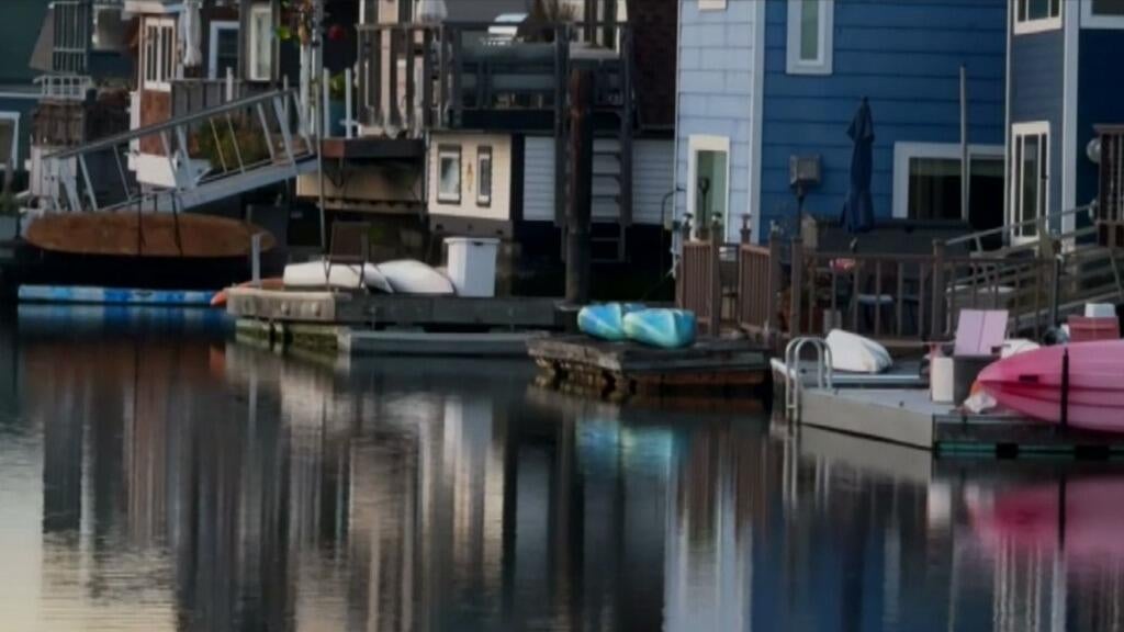 Record high tides putting Sausalito house boat community in precarious position — Tiburon Technology news