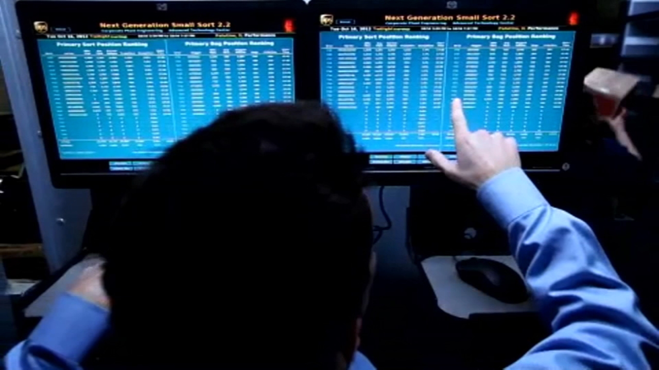 Scammers posing as employees from well-known companies, Better Business Bureau says
— ABC 7 Bay Area