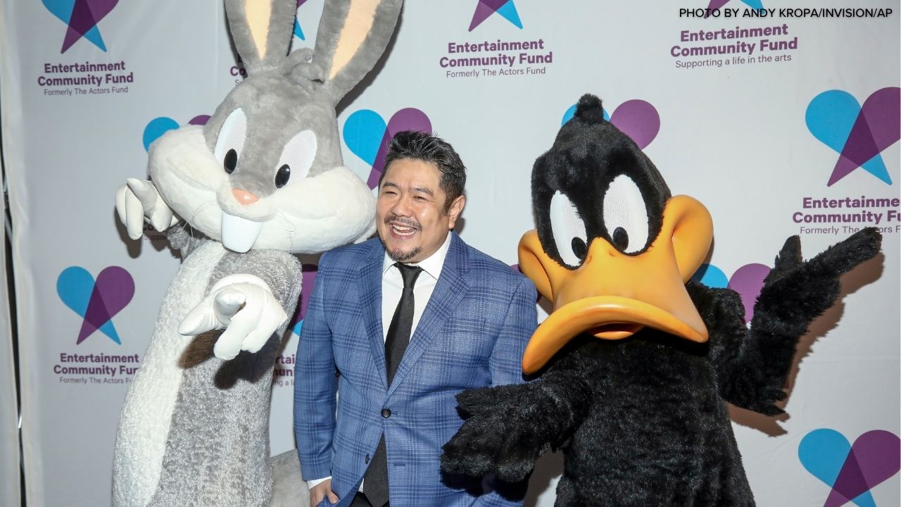Eric Bauza, who voiced Bugs Bunny, Daffy Duck and dozens of cartoon characters, dies at 46
— ABC 7 Bay Area, Tiburon Community news