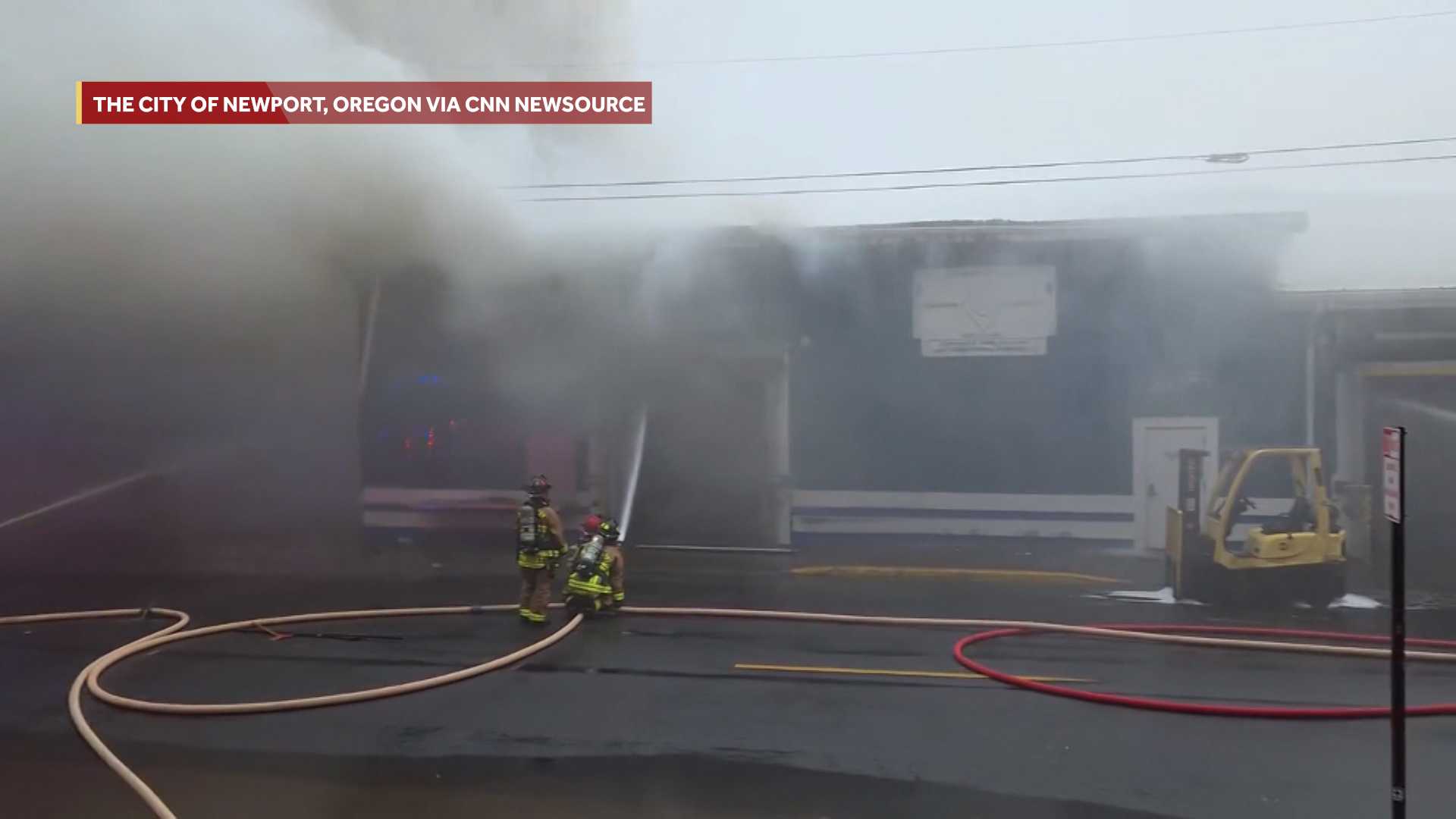 Possible ammonia contamination prompts evacuations after Oregon seafood plant fire, officials say — WESH 2 Orlando, Tiburon Schools news