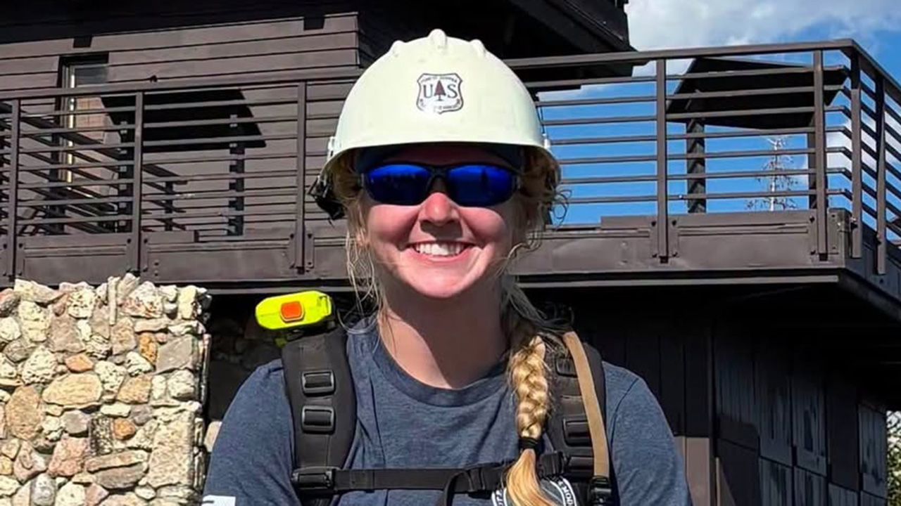 Firefighter, 24, died after being struck by a tree battling La. wildfire — KTVU FOX 2 Bay Area, Tiburon Community news