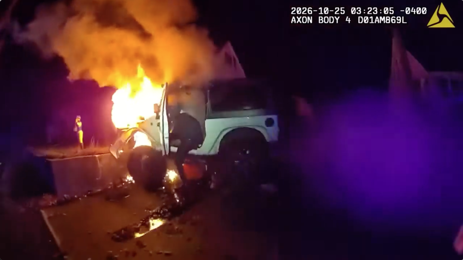 Bodycam video shows police rescuing man from burning Jeep after crash; driver facing multiple charges — KTVU FOX 2 Bay Area, Tiburon Community news